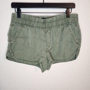 American Eagle Women's Olive Green Pull On Shorts Size XS